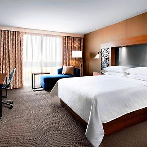 Tradition King Room